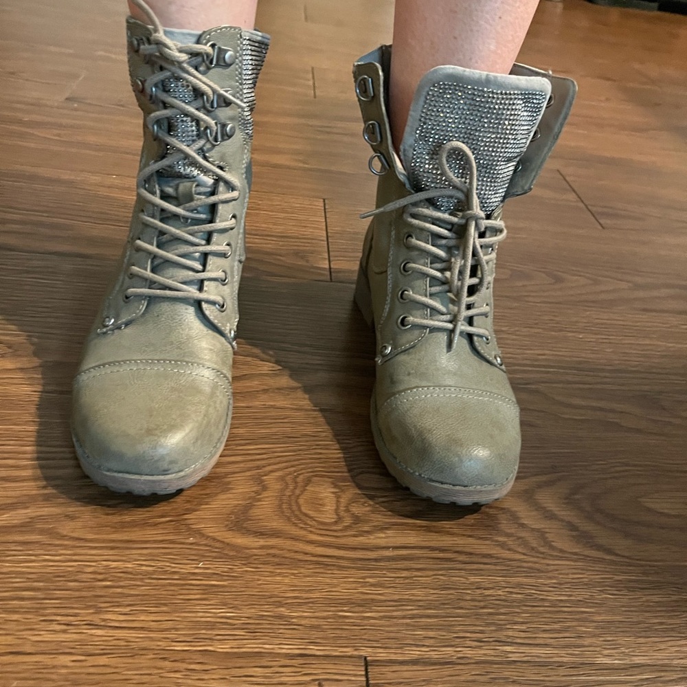 Combat boots - Picture 2 of 4